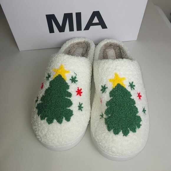 MIA Christmas Tree Slippers NEW. - Picture 2 of 3